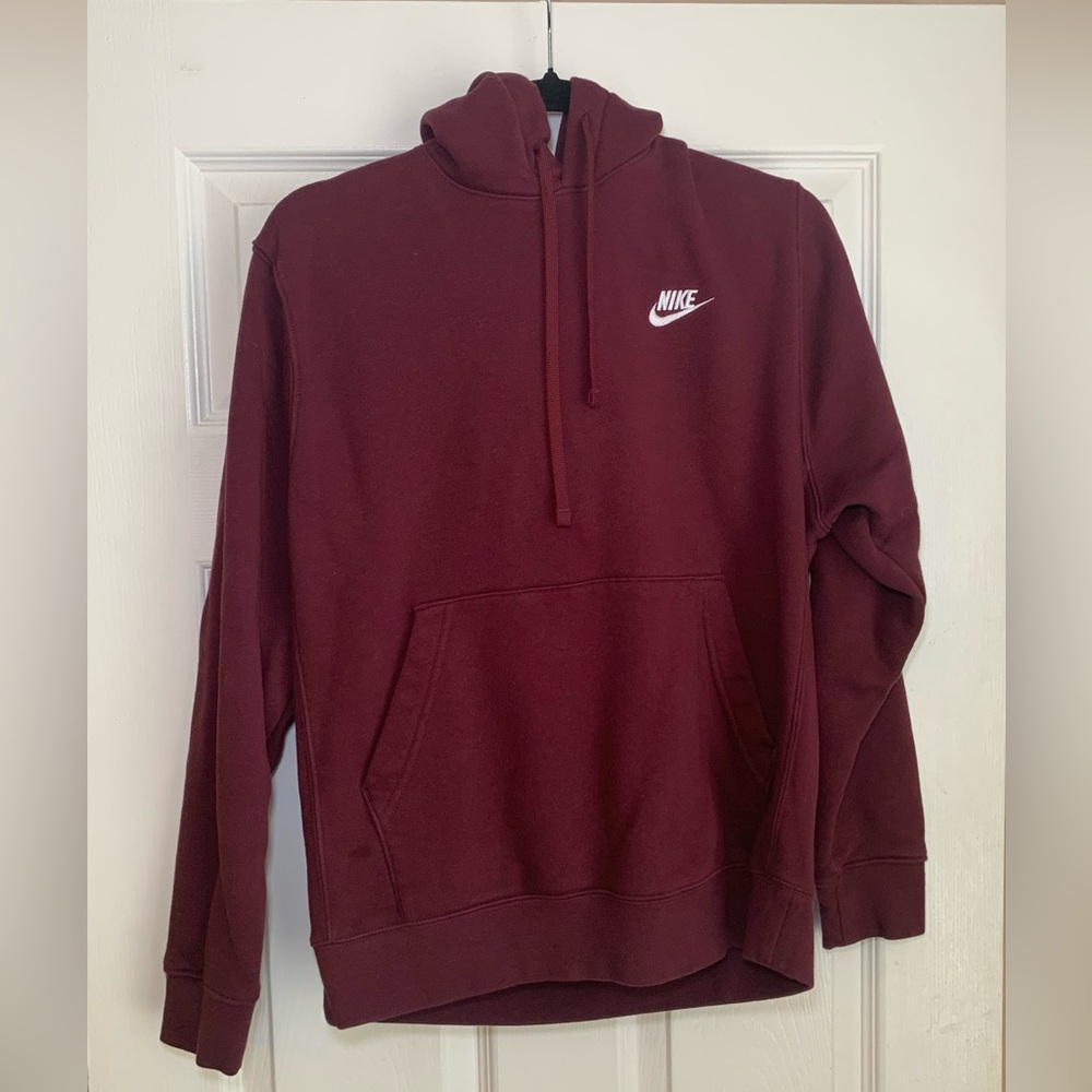 Nike unisex sweatshirt size small maroon color